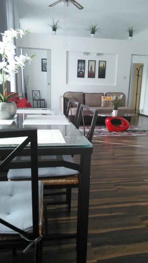 Amber Apartments Palac Kultury Варшава Экстерьер фото